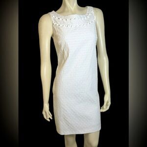Eliza J New York Sleeveless Shift Dress in Textured White Fabric Worn Once